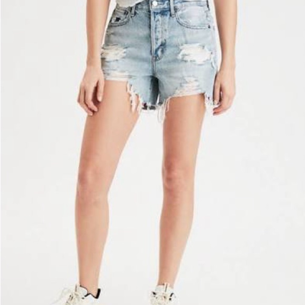 American Eagle 90s boyfriend short size 12 distressed blue denim cut off